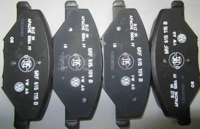 Колодки тормозные передние VAG 6RU 698 151B