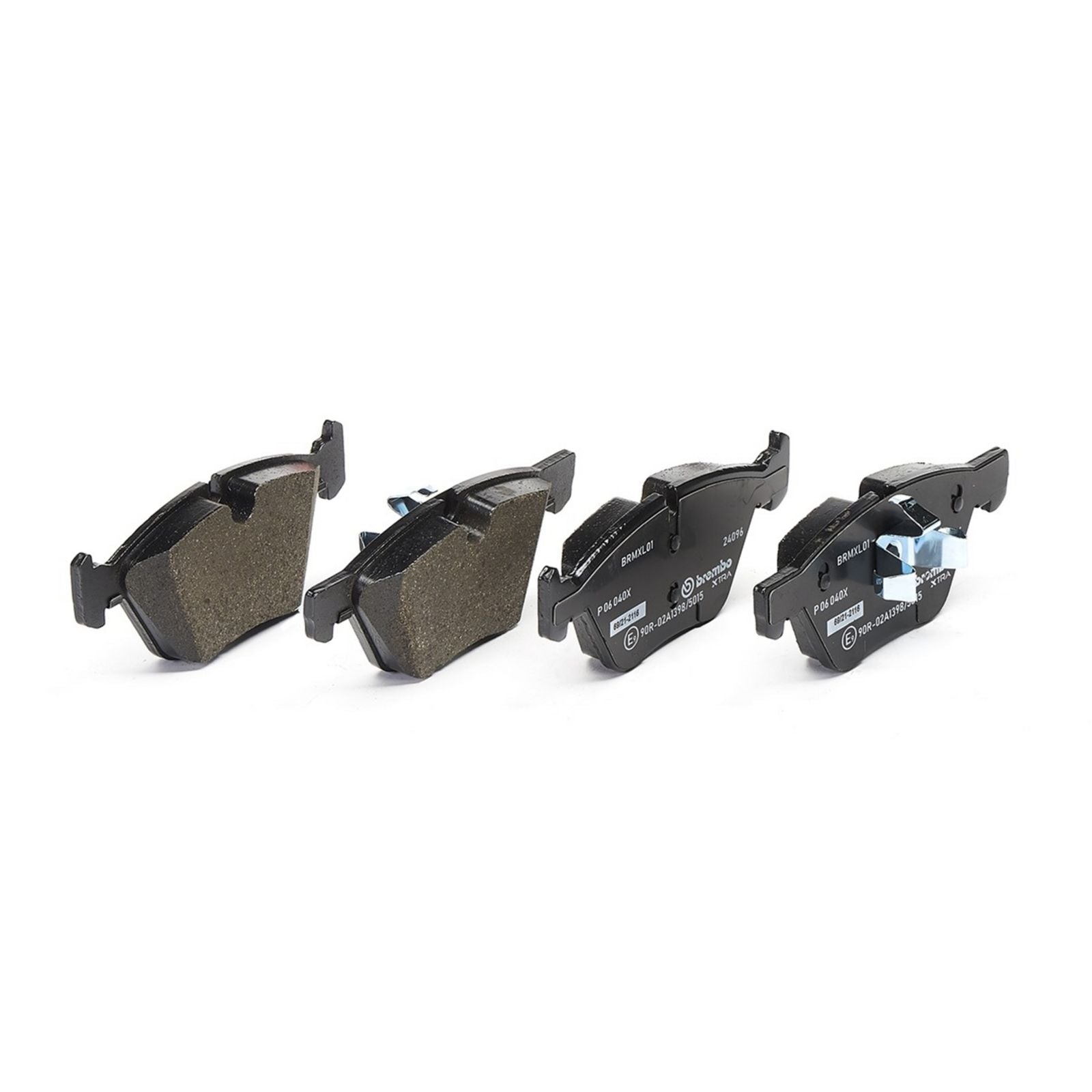Передние тормозные колодки с низким содержанием металла Brembo XTRA P06040X