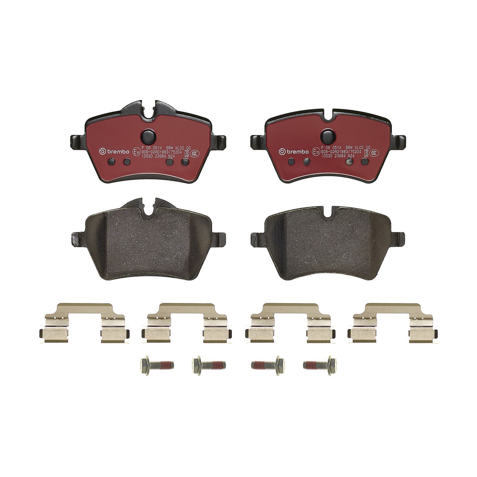Передние тормозные колодки с низким содержанием металла Brembo XTRA P06051X