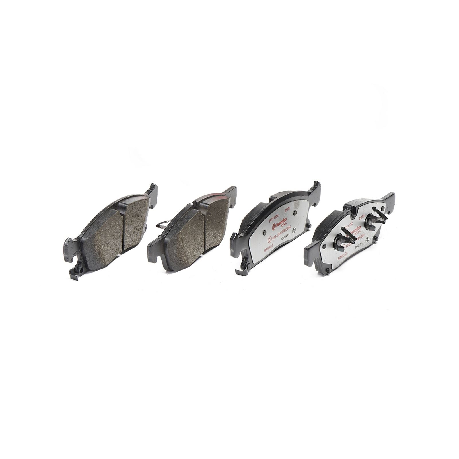 Передние тормозные колодки с низким содержанием металла Brembo XTRA P37017X