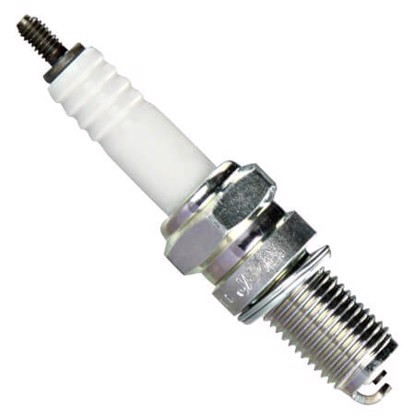 NGK 3188 JR9B свеча Suzuki