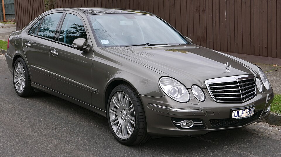 Замена масла и масляного фильтра на Mercedes W211: пошаговая инструкция с нюансами от практика